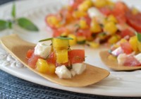 Mozzarellasalat mit Mango und Tomate