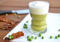 Erbsen-Cappuccino mit Schinkenschaum