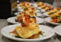 Ratatouille-Salat mit Ziegenkäse-Küchlein